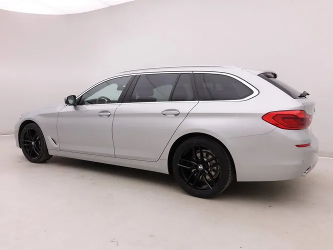 BMW 5 520ia 184 Touring + GPS + Privacy Glass + ALU19 Image 3