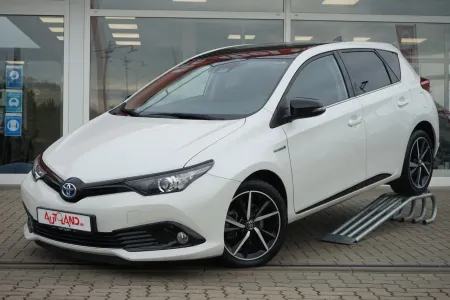 Toyota Auris 1.33 Dual-VVT-i Navi... 