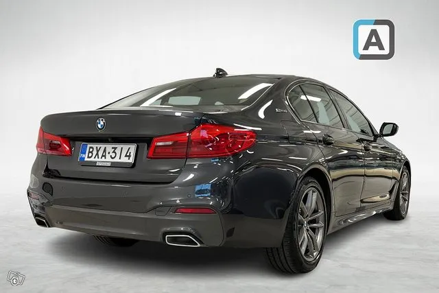 BMW 530 530 G30 Sedan 530e A Charged Edition M Sport * Navi  Image 3