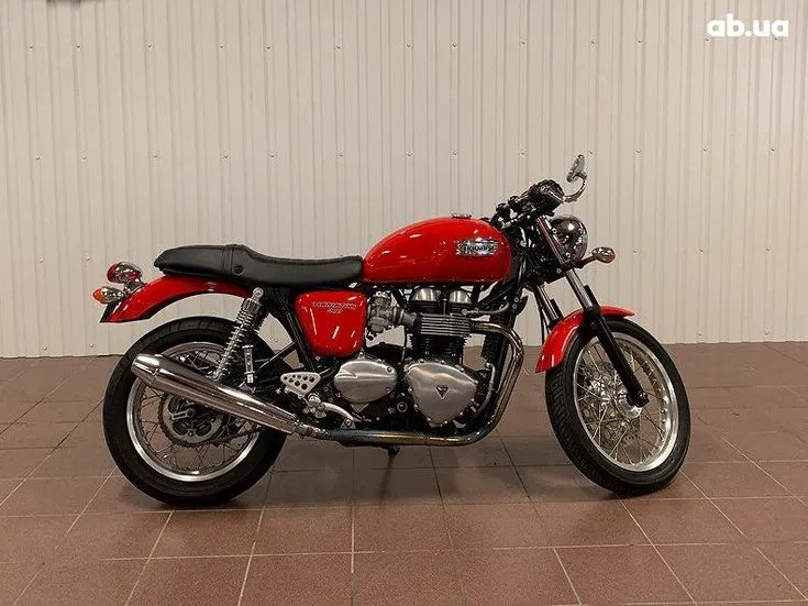 Triumph Thruxton Image 3